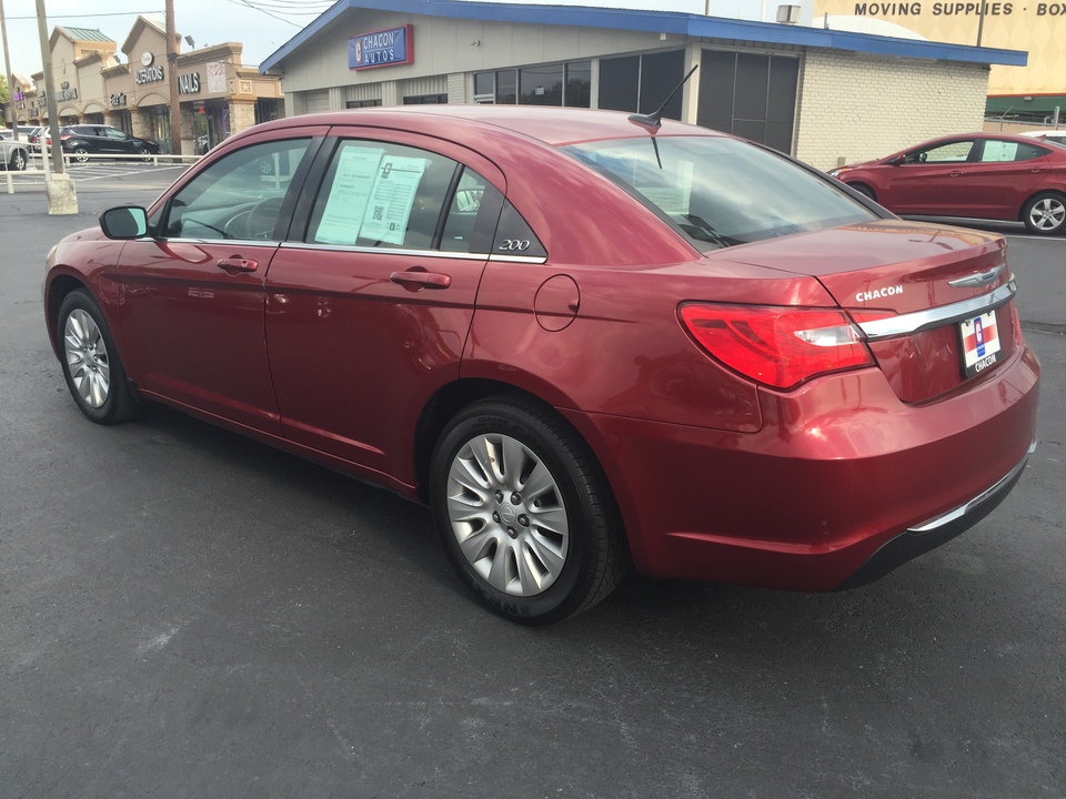 2014 Chrysler 200 LX