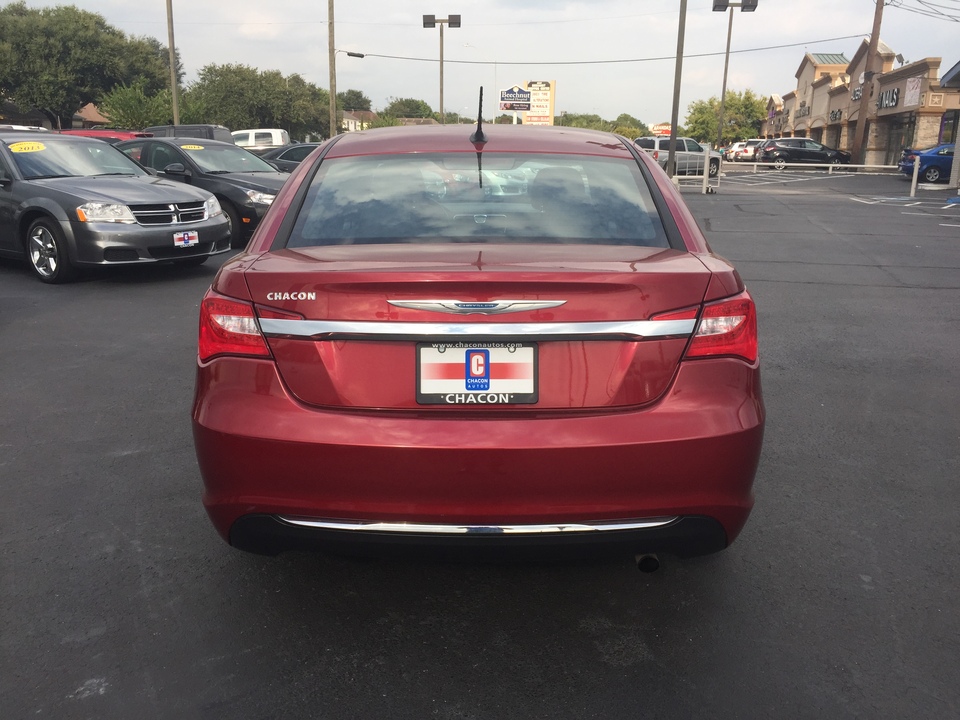 2014 Chrysler 200 LX