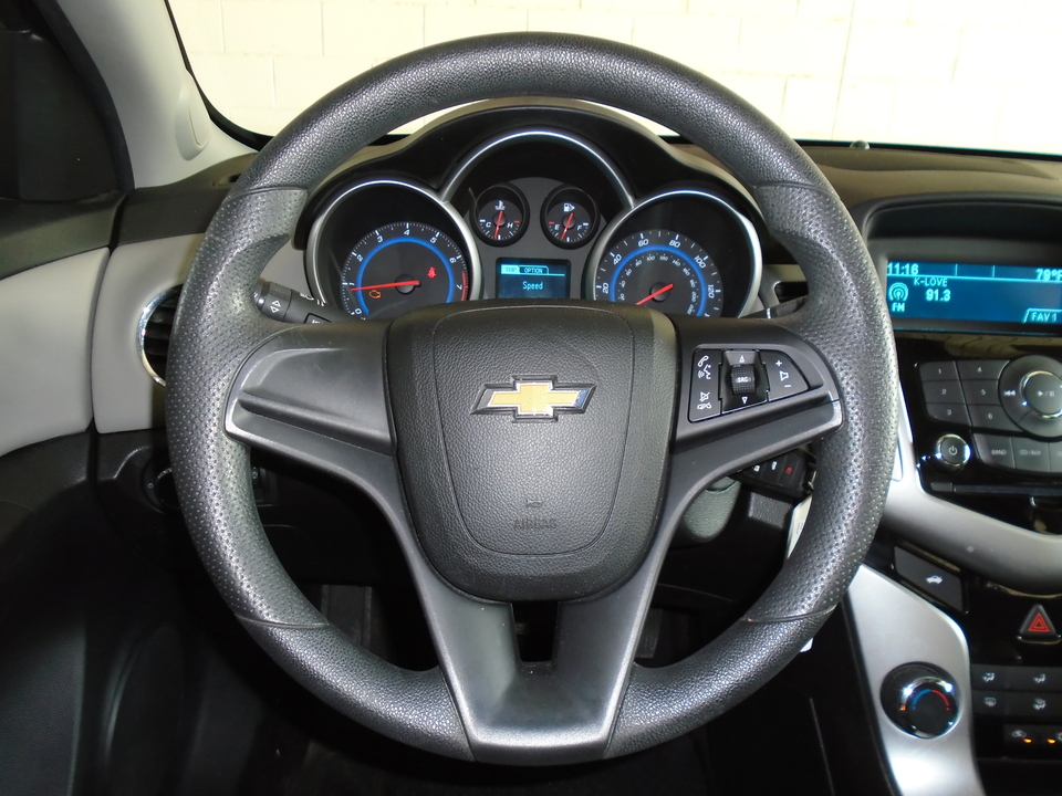 2016 Chevrolet Cruze Limited LS Auto