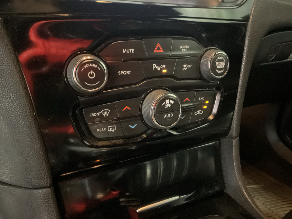 2018 Chrysler 300 S V6 RWD