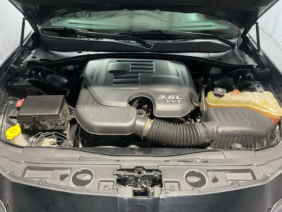 2018 Chrysler 300 S V6 RWD
