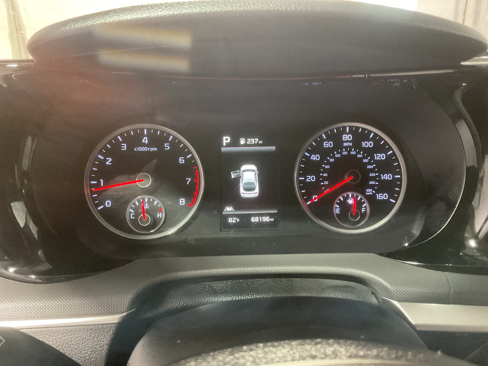 2022 Kia K5 LXS