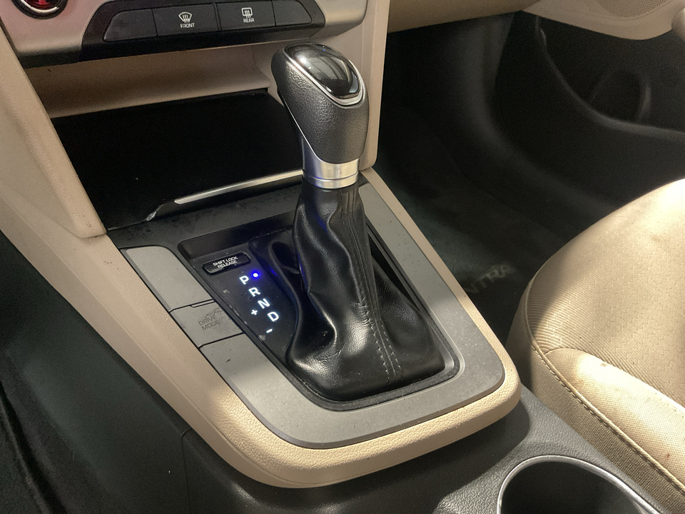 2017 Hyundai Elantra Limited