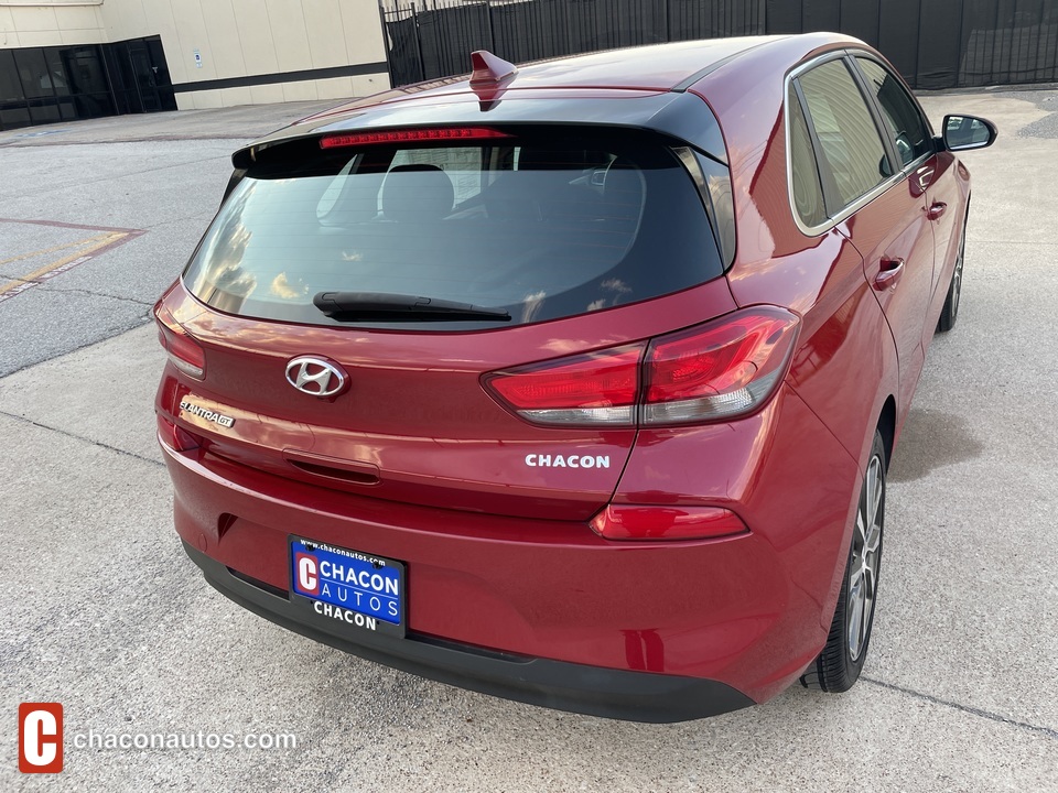 2020 Hyundai Elantra GT Base 6A