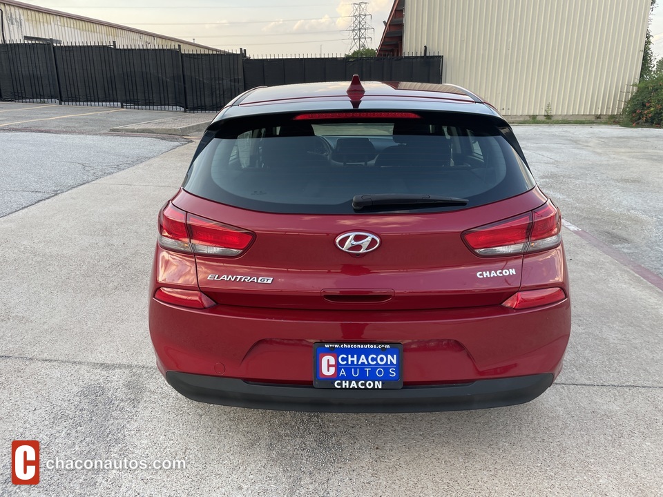 2020 Hyundai Elantra GT Base 6A