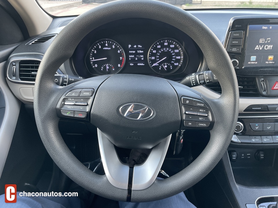 2020 Hyundai Elantra GT Base 6A