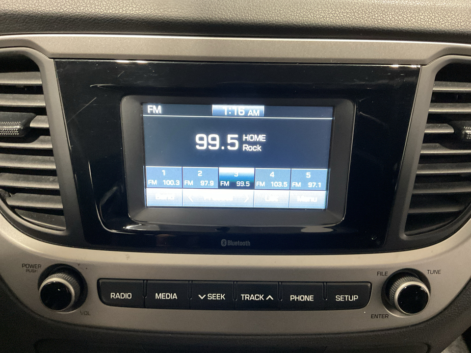 2021 Hyundai Accent SEL 4-Door 6A