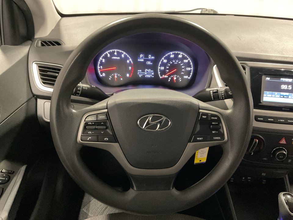 2021 Hyundai Accent SEL 4-Door 6A