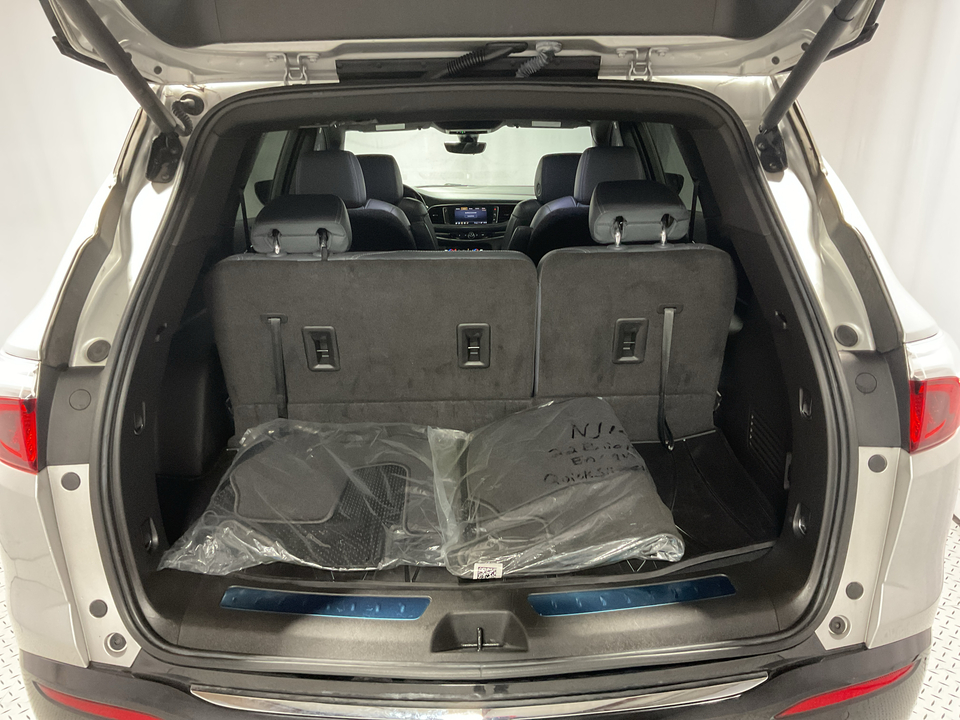 2022 Buick Enclave Essence FWD