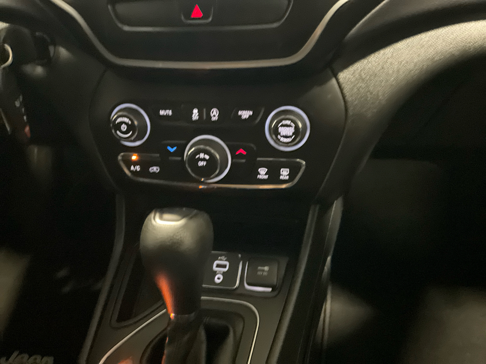2019 Jeep Cherokee Latitude FWD