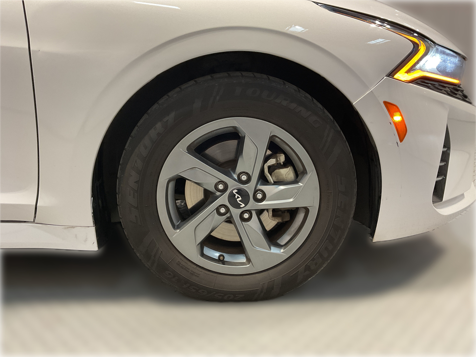 2022 Kia K5 LXS