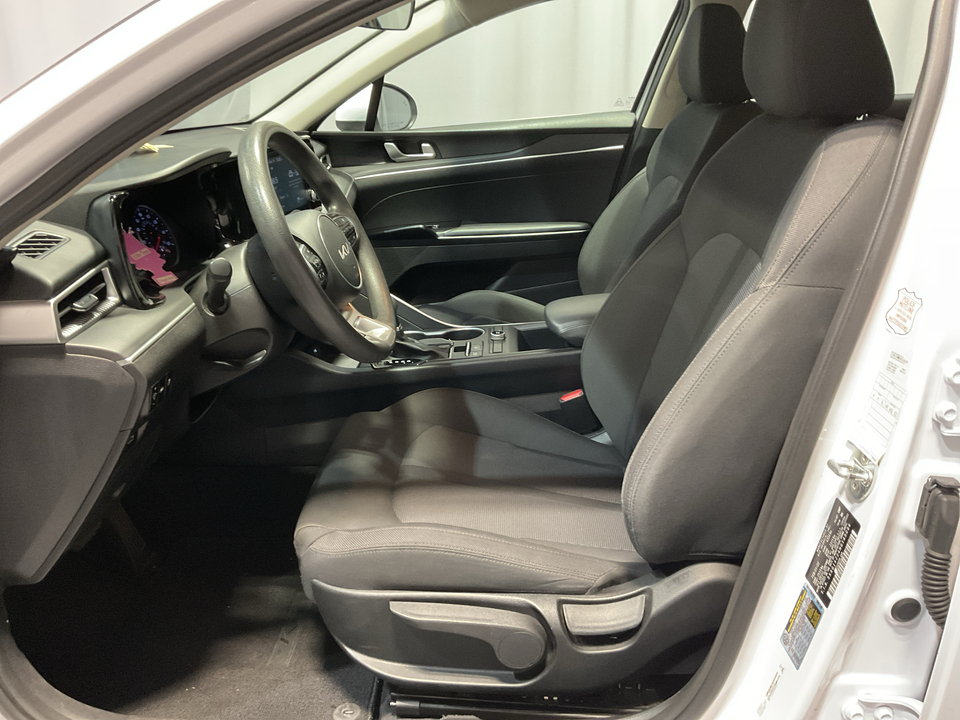 2022 Kia K5 LXS