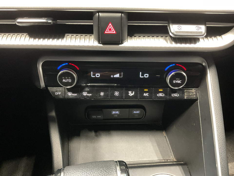 2022 Kia K5 LXS