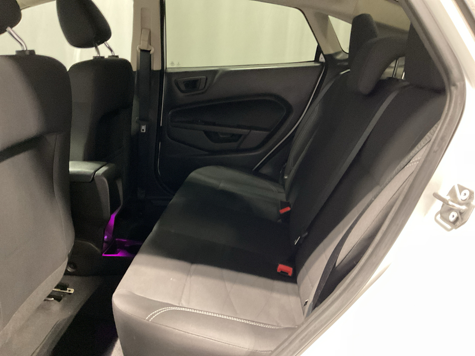 2018 Ford Fiesta SE Sedan