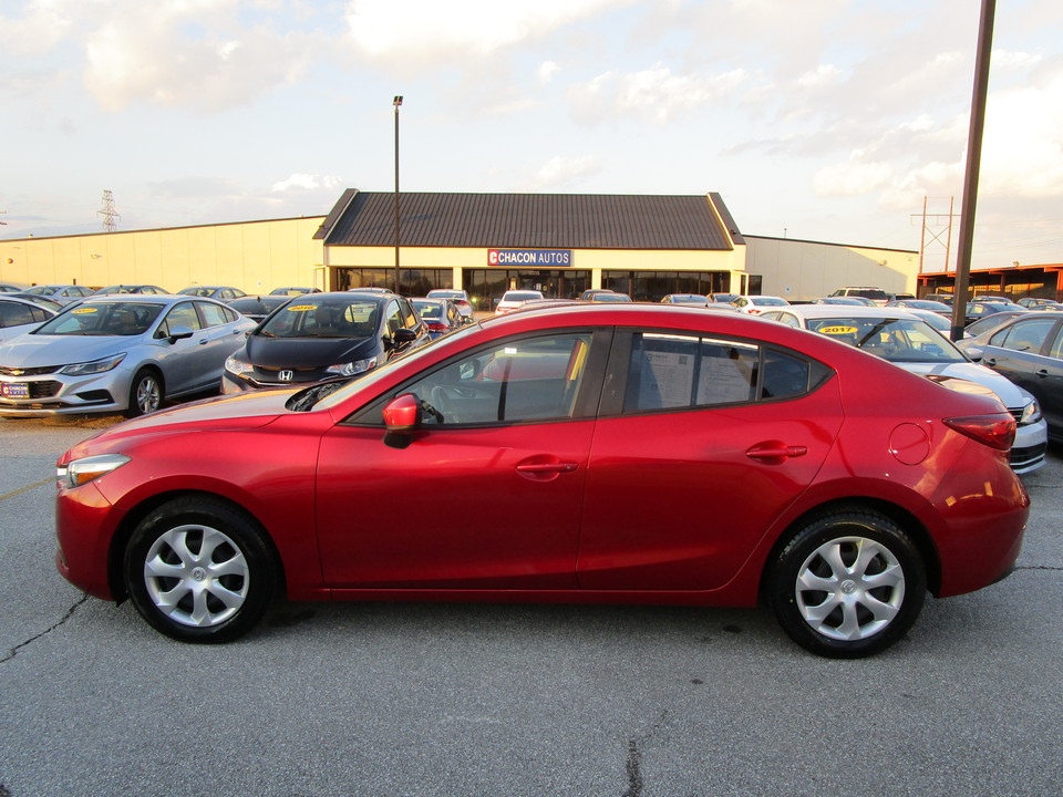 Used 2017 Mazda MAZDA3 i Sport AT 4Door for Sale Chacon