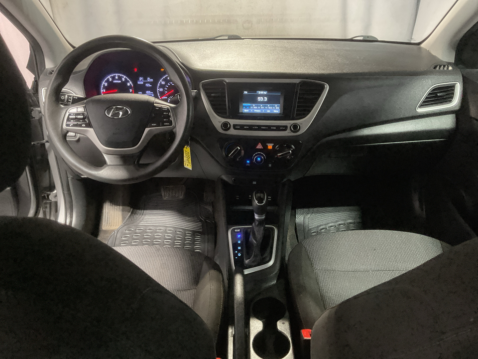 2021 Hyundai Accent SE 4-Door 6A