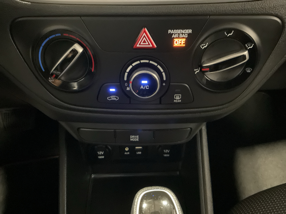 2021 Hyundai Accent SE 4-Door 6A