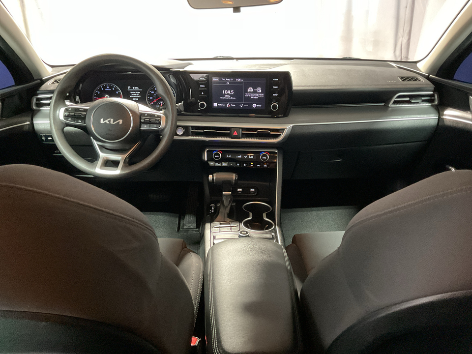 2022 Kia K5 LXS