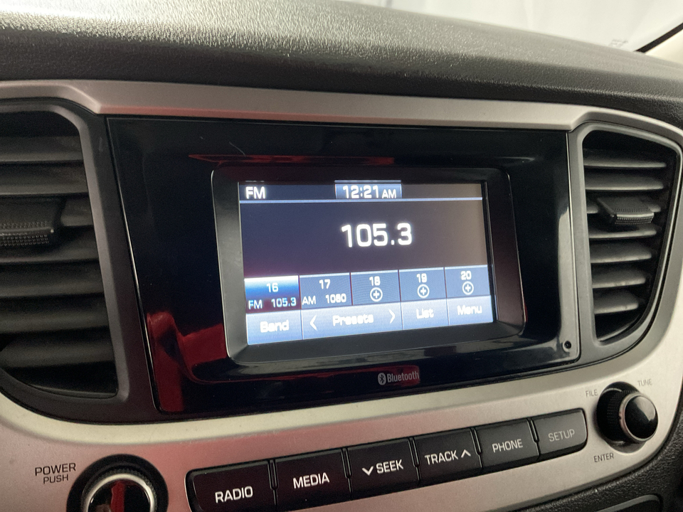 2021 Hyundai Accent SE 4-Door 6A