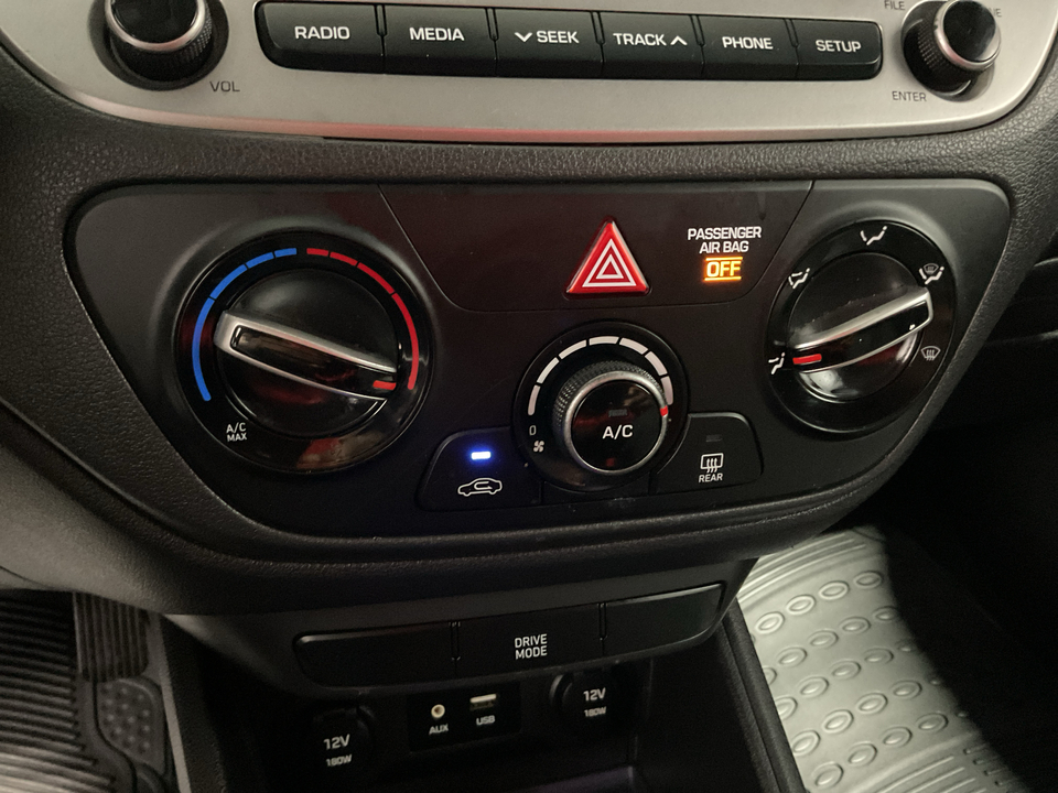 2021 Hyundai Accent SE 4-Door 6A