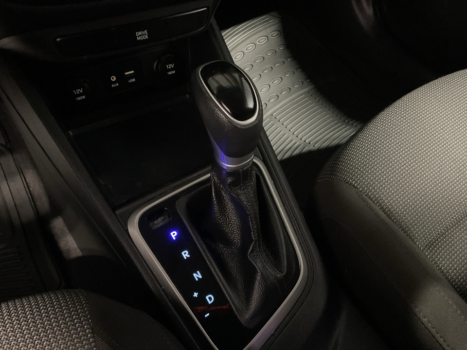 2021 Hyundai Accent SE 4-Door 6A