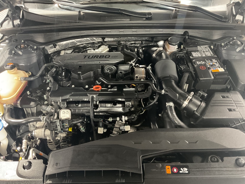 2022 Kia K5 LXS