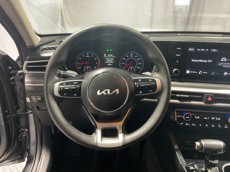 2022 Kia K5 LXS