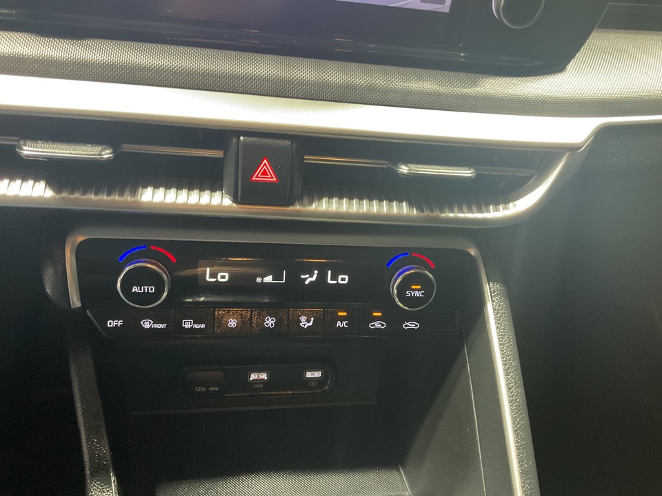 2022 Kia K5 LXS