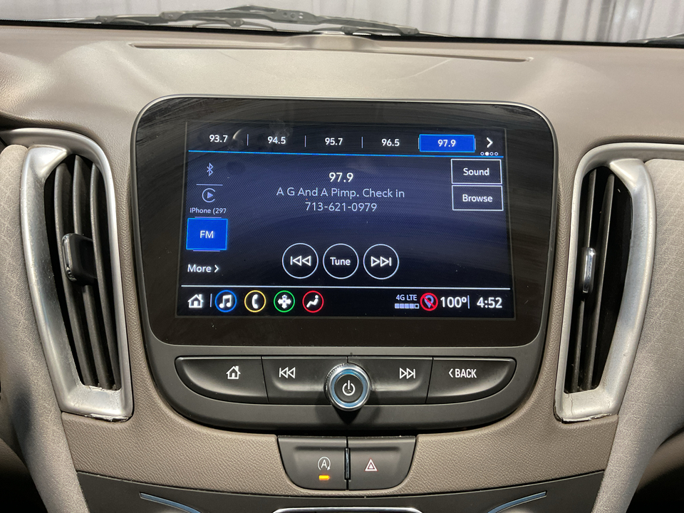 2022 Chevrolet Malibu LT