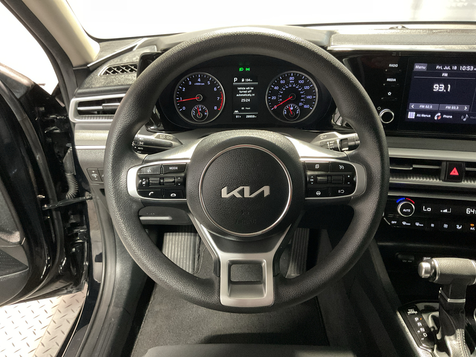 2022 Kia K5 LXS