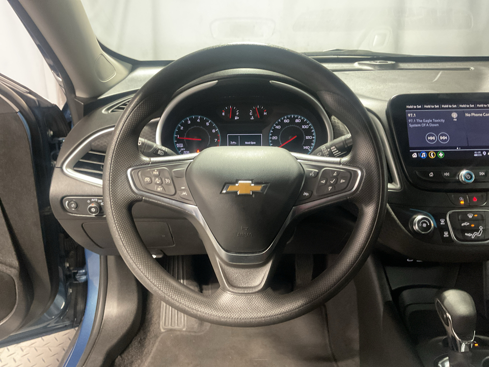 2024 Chevrolet Malibu LS