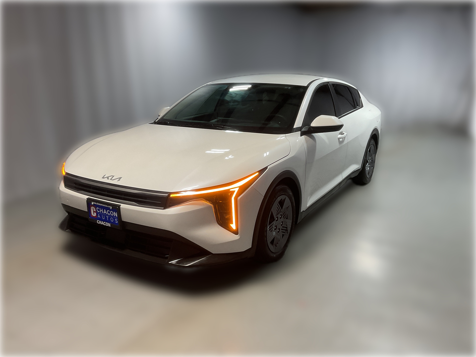 2025 Kia K4 LX