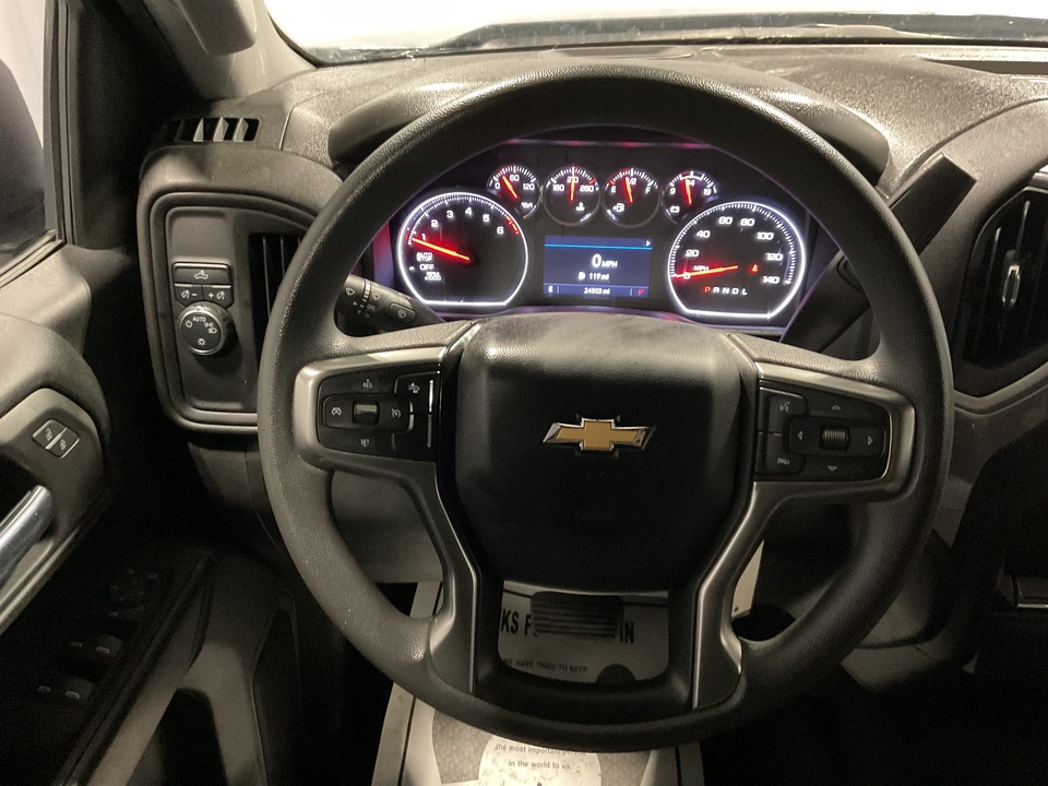 2022 Chevrolet Silverado 1500 Limited Custom Crew Cab Short Box 2WD