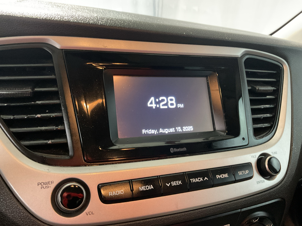 2021 Hyundai Accent SE 4-Door 6A