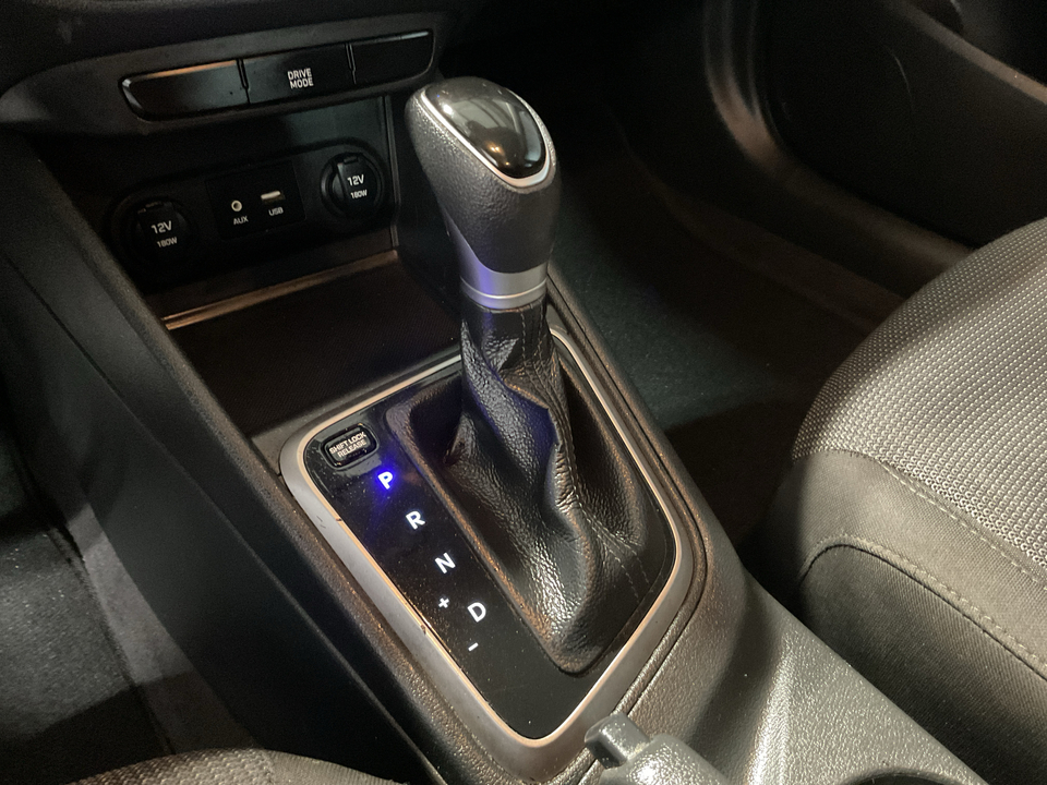 2021 Hyundai Accent SE 4-Door 6A