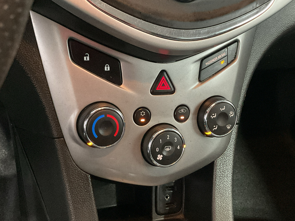 2019 Chevrolet Sonic LT Auto Sedan