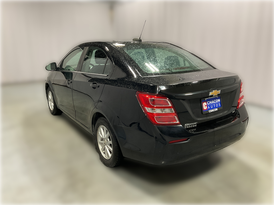 2019 Chevrolet Sonic LT Auto Sedan