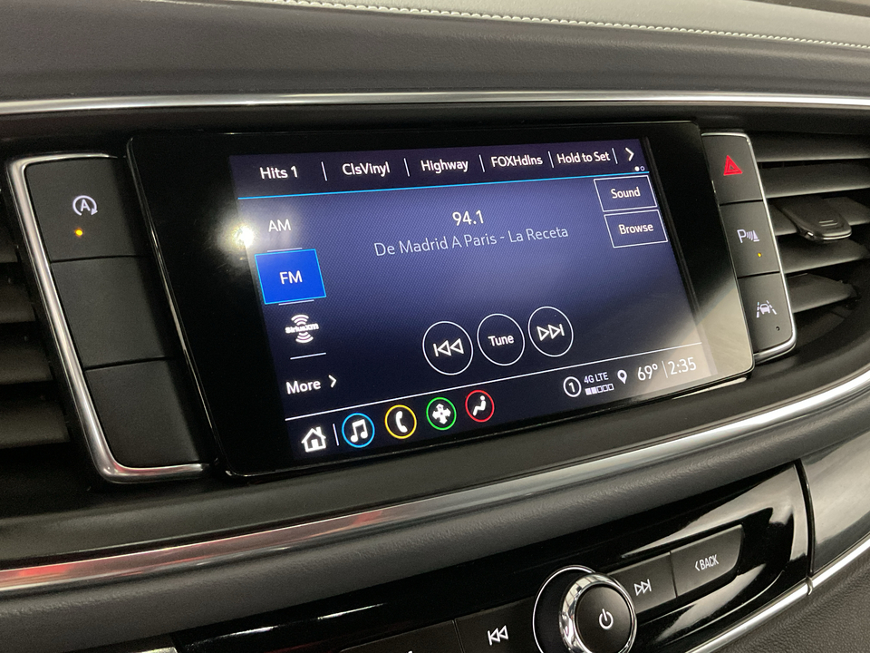 2023 Buick Enclave Essence FWD