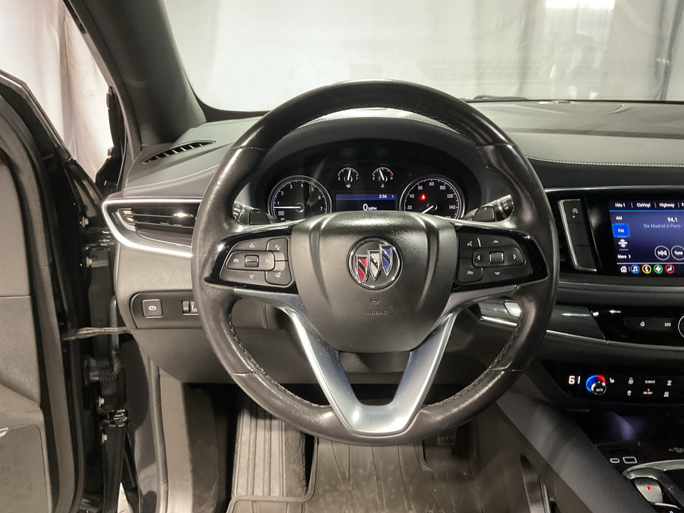 2023 Buick Enclave Essence FWD
