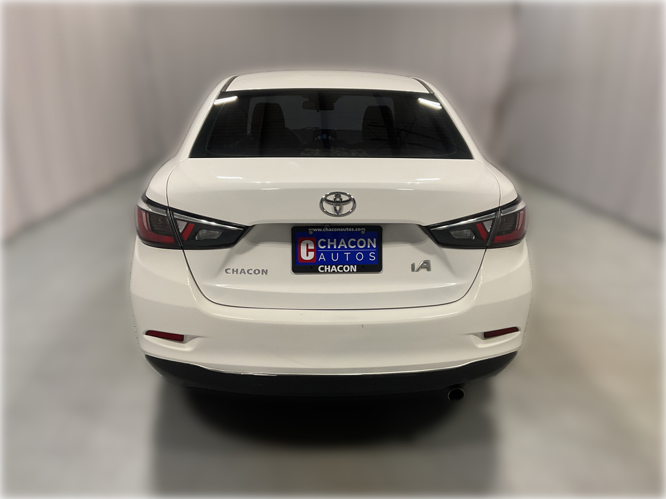 2017 Toyota Yaris iA 6A