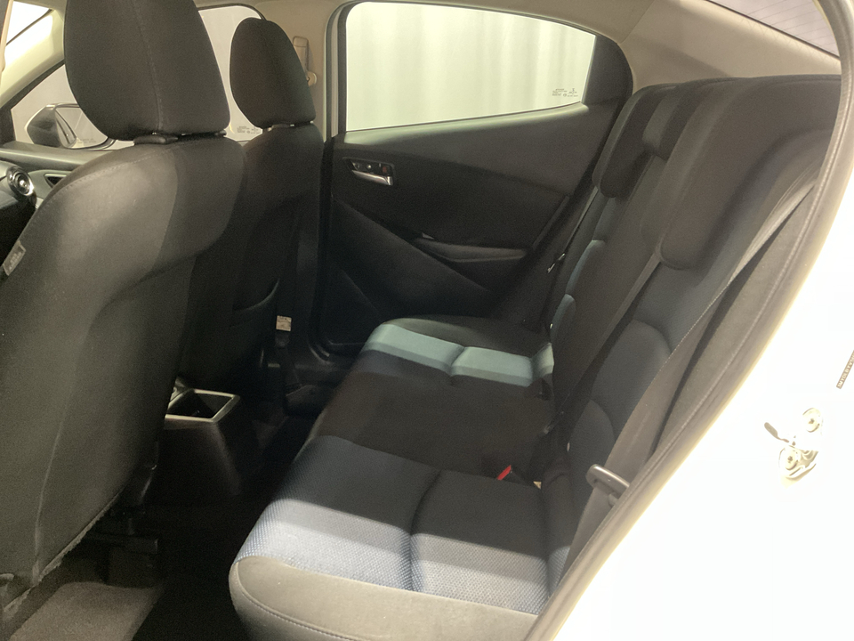 2017 Toyota Yaris iA 6A