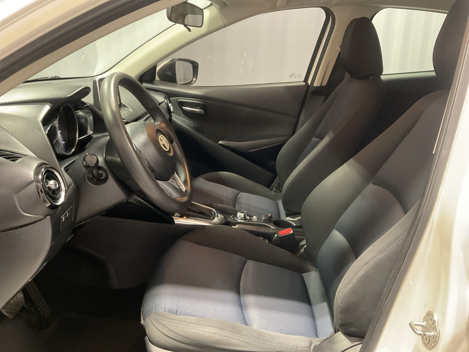2017 Toyota Yaris iA 6A