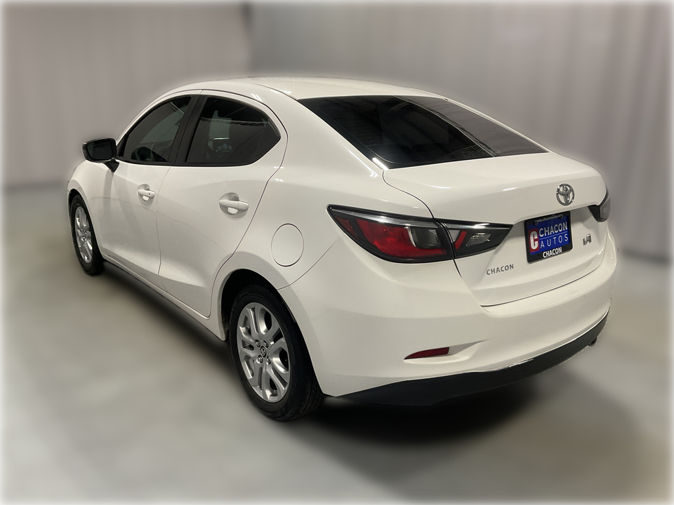 2017 Toyota Yaris iA 6A