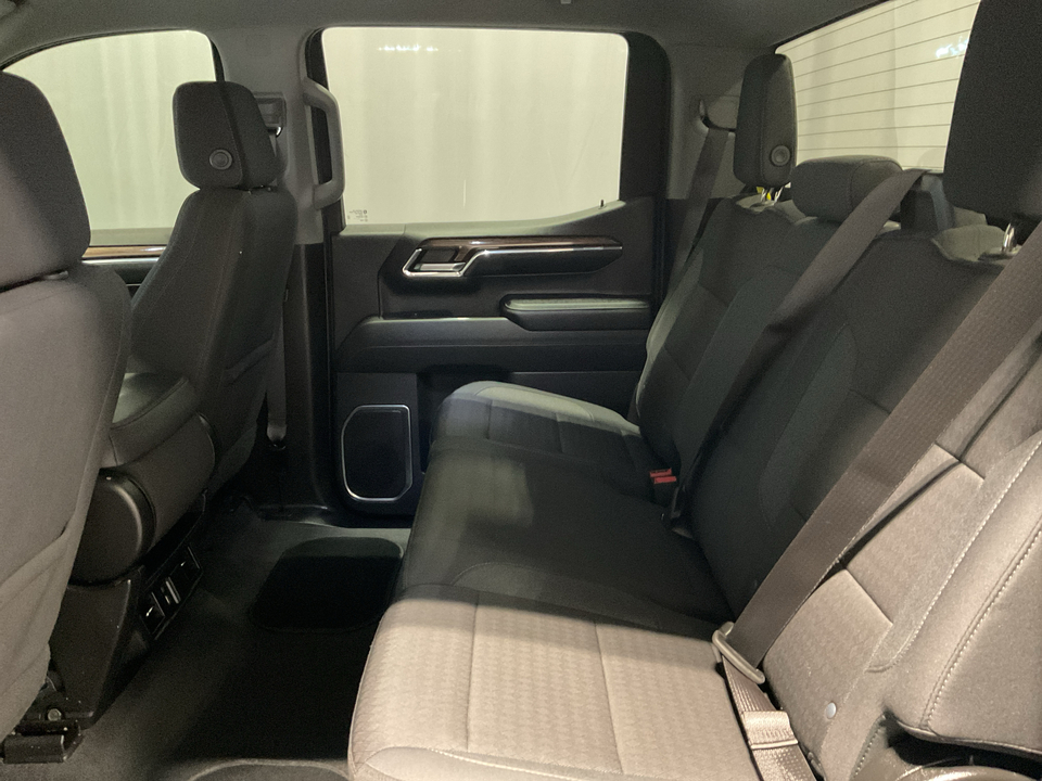 2024 Chevrolet Silverado 1500 LT Crew Cab 2WD