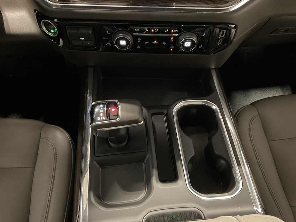 2023 Chevrolet Silverado 1500 LT Crew Cab 4WD