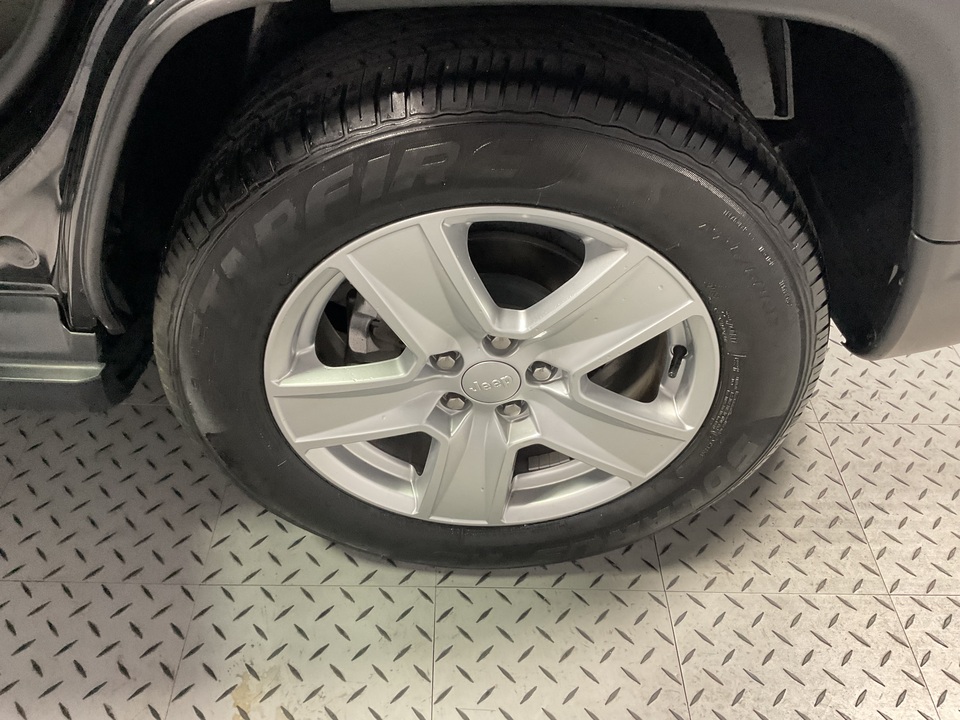 2022 Jeep Compass Latitude FWD