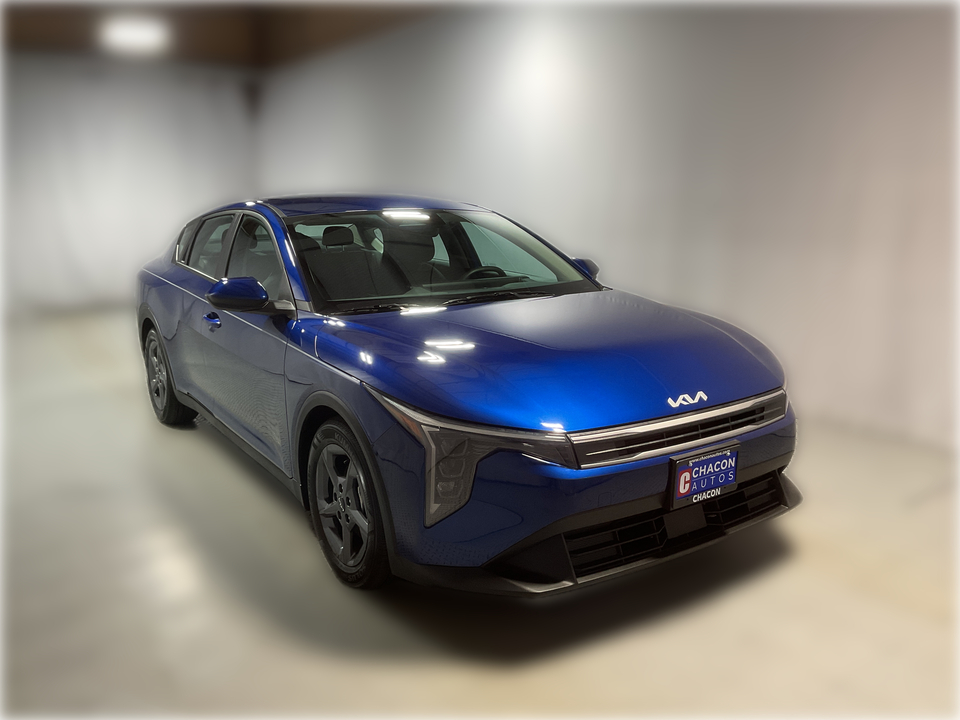 2025 Kia K4 LX