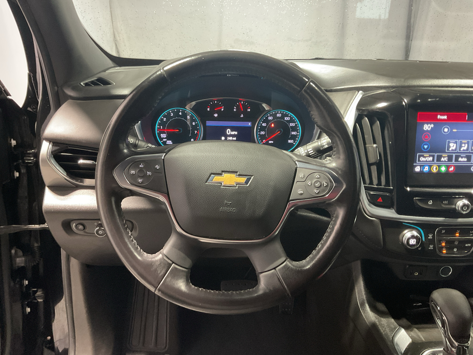 2022 Chevrolet Traverse LT Cloth FWD