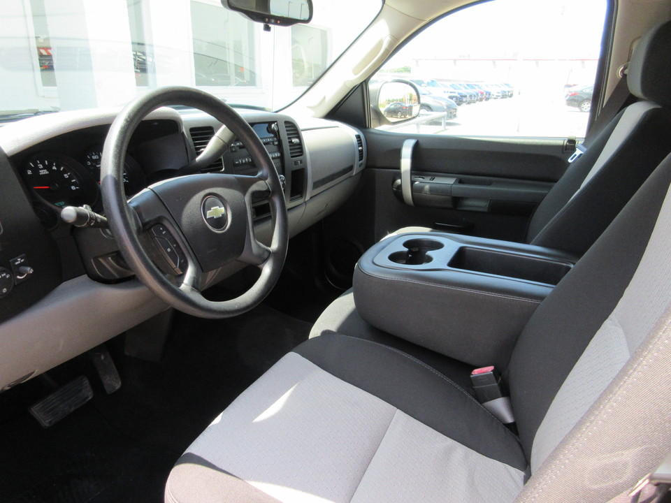 2009 Chevrolet Silverado 1500 LS Crew Cab 2WD