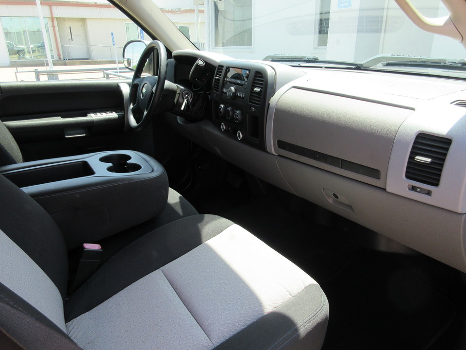 2009 Chevrolet Silverado 1500 LS Crew Cab 2WD